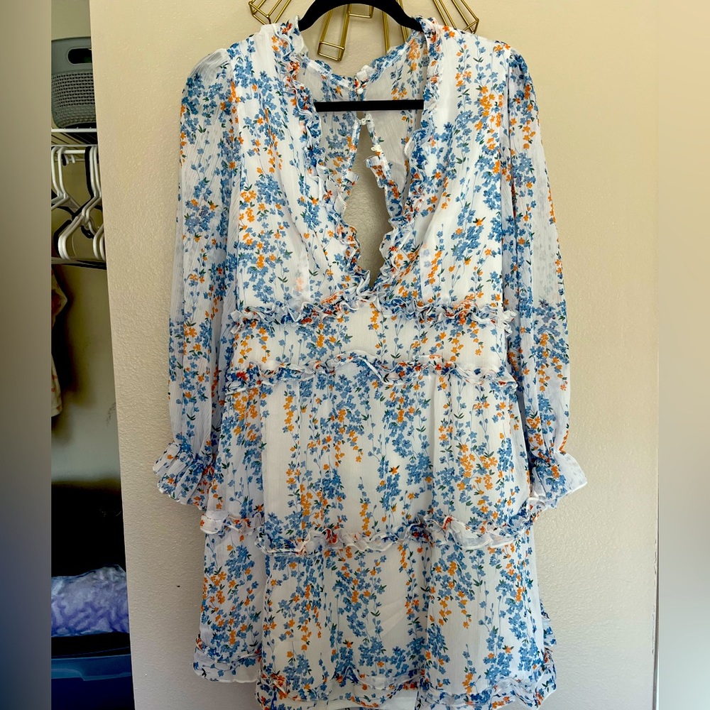 Spring dress - Open back